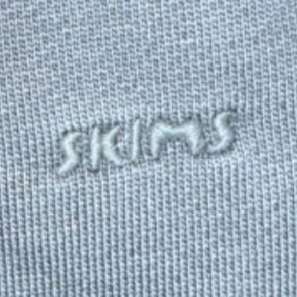 Skims Boyfriend Fleece Slouchy Half Zip Pullover - Picture 6 of 8